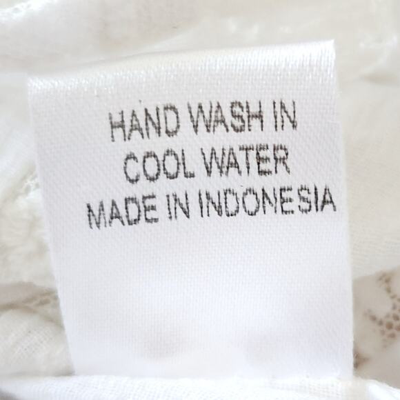 CHASING UNICORNS Dream A Little Dream Of Me button up white ruffle blouse Sz XS - Picture 6 of 7